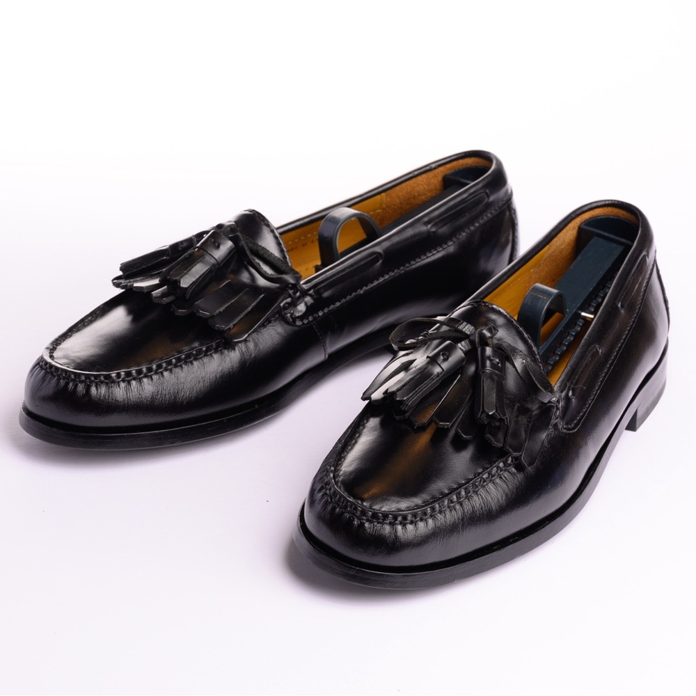 Cole Haan Men’s Black Leather Pinch Kiltie Tassle Loafers - size 8D